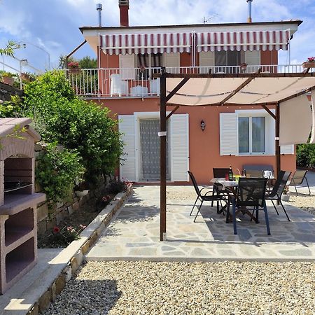La Casa Di Giada, Appartamento In Villetta Con Aria Condizionata, Wi-Fi E Parcheggio Gratuito Poggi Bagian luar foto