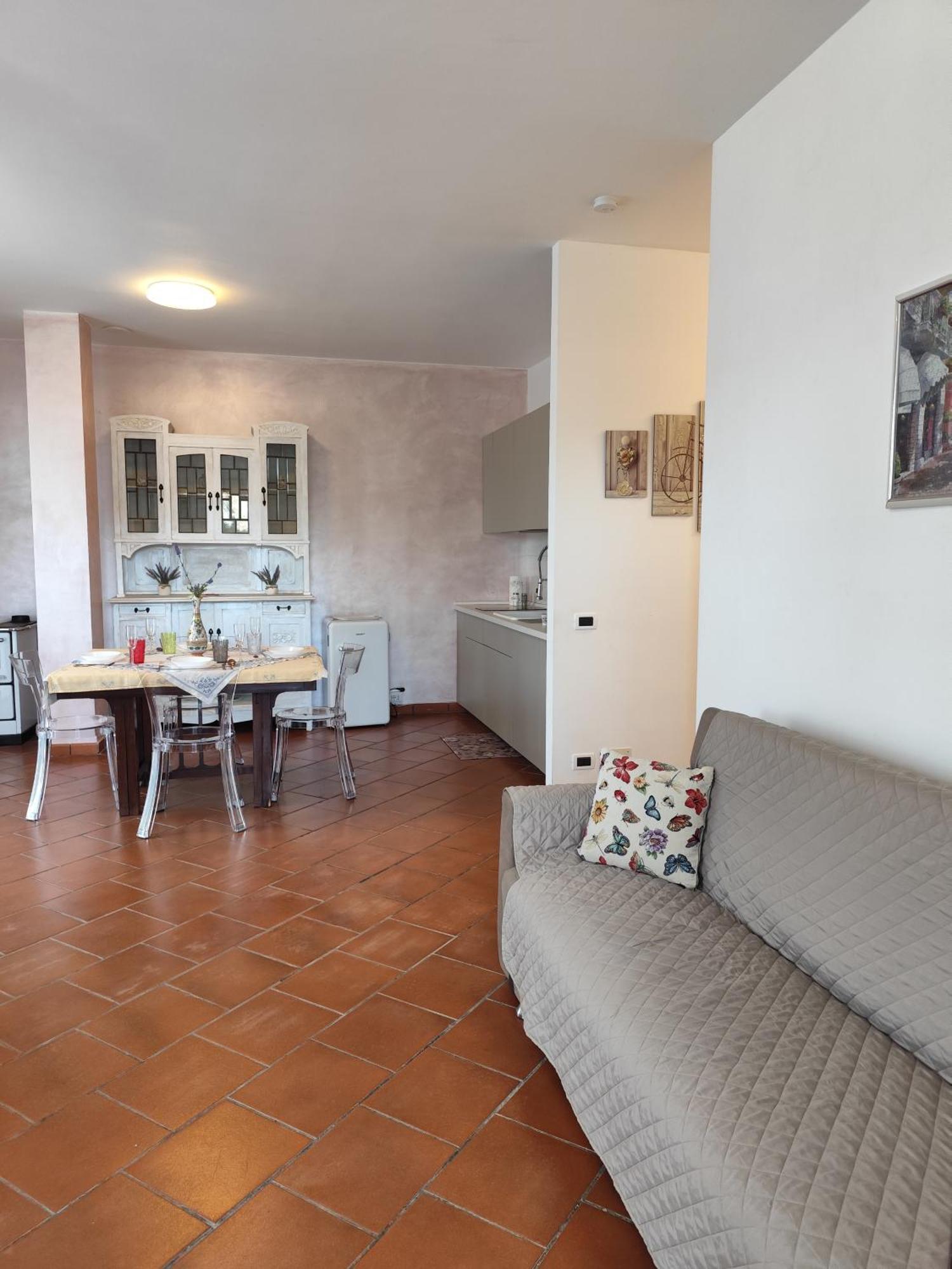 La Casa Di Giada, Appartamento In Villetta Con Aria Condizionata, Wi-Fi E Parcheggio Gratuito Poggi Bagian luar foto